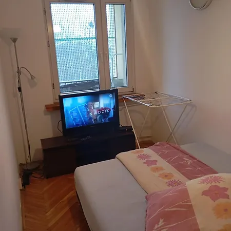 2 Pokojowe Mieszkanie Blisko Jasnej Gory Na Wylacznosc Apartment