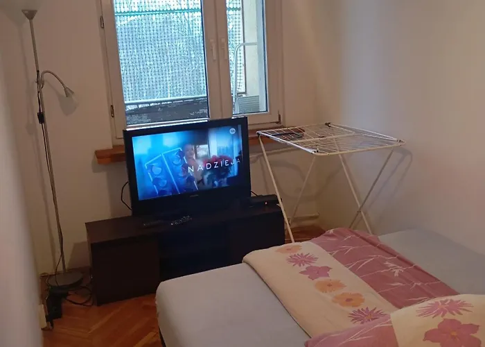 2 Pokojowe Mieszkanie Blisko Jasnej Gory Na Wylacznosc Apartment